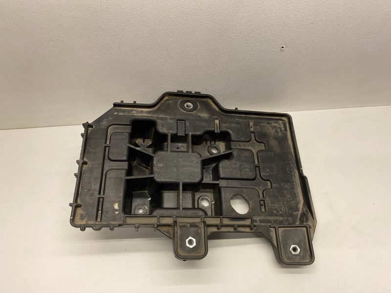 2016-2018 KIA OPTIMA BATTERY TRAY HOLDER OEM