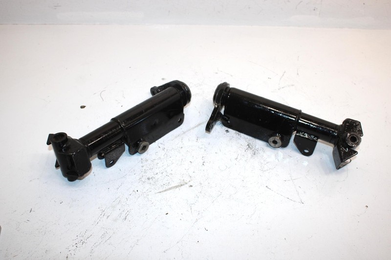 94 Arctic Cat Ext 580 Efi Oem Steering Knuckle Set 0703-232 0703-233 SA27