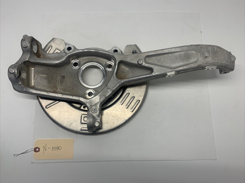 TESLA MODEL 3 KNUCKLE LEFT FRONT DRIVER 2017- 20221044311-003390 S14