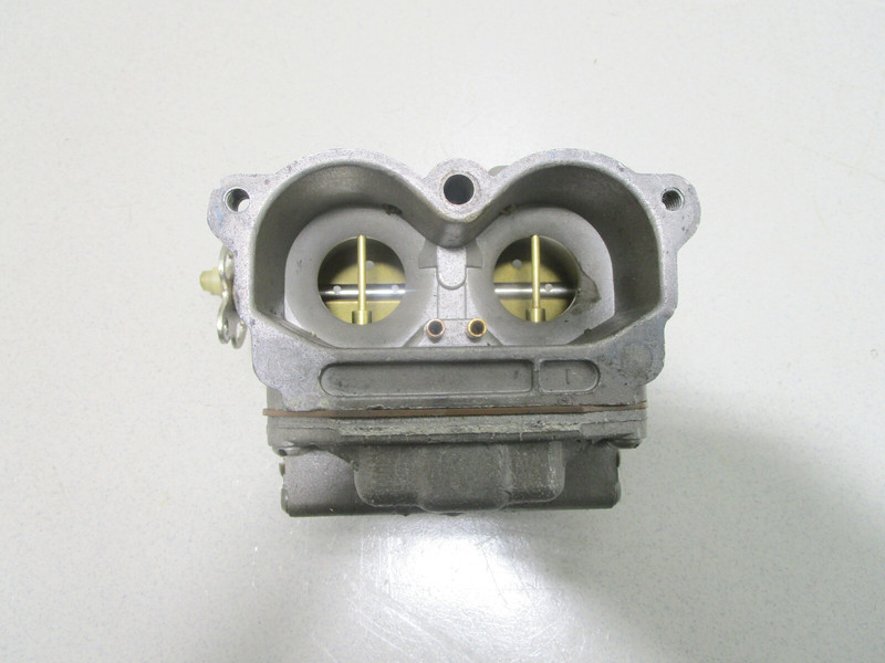 0392603 Johnson Evinrude 150 HP Outboard Middle Carb Carburetor 1982