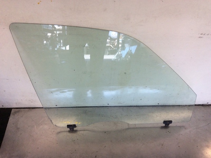 97-01 Honda CR-V Right Front Door Glass Window Used OEM