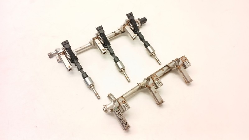 17-19 JAGUAR XE 14-19 XF XJ 14-20 F-TYPE 3.0 FUEL INJECTORS RAIL LEFT RIGHT 0903