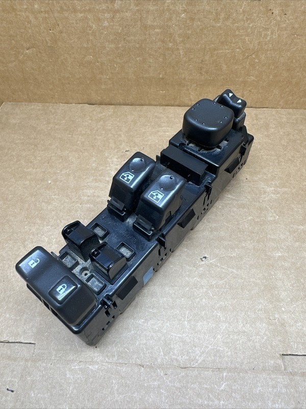 2004-2007 Silverado Sierra Front Left Driver Door Window Control Switch OEM