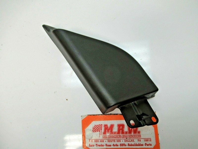 DOOR PANEL MIRROR BOLT NUT COVER INNER CORNER LEFT FRONT for CADILLAC SRX 04-09