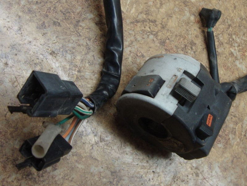1990 Honda CBR600 F CBR 600 600F CBR600F Left Switches Controls Horn Turn E10