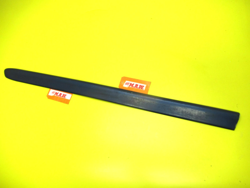 MOLDING DOOR PANEL TRIM Driver SIDE FRONT IMPACT STRIP BLUE for 00-03 MAZDA MPV