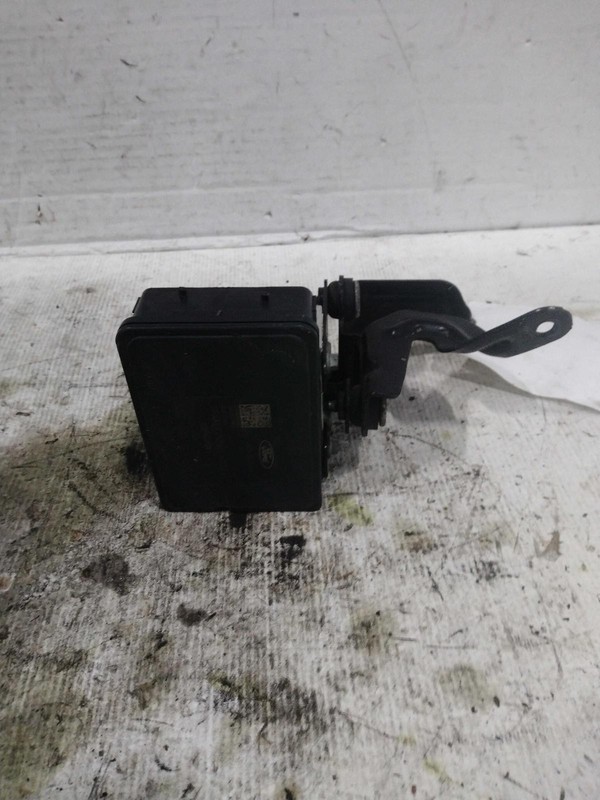 2019 Ford EcoSport ABS Hydraulic Assembly OEM 655336 89K Miles Grey