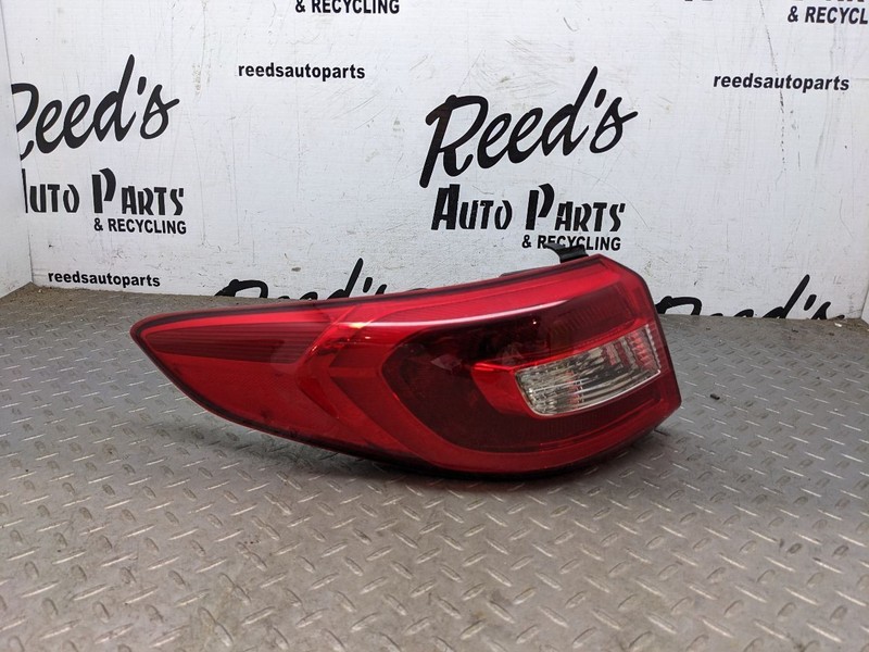 Driver Tail Light US Built Quarter Panel Mounted Fits 15-17 SONATA 1103487