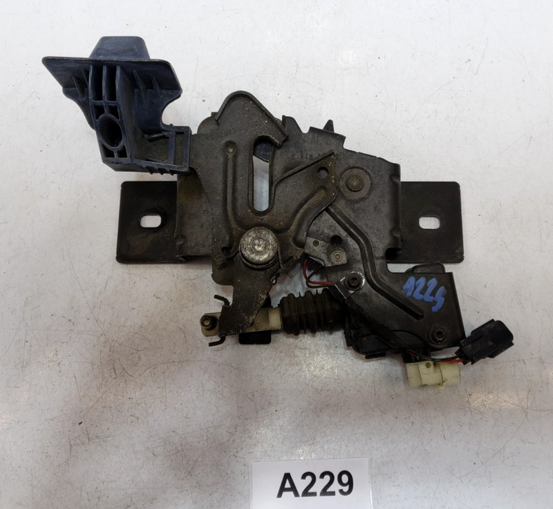 ✅ 2016-2020 OEM Tesla Model S Front Hood Lock Latch Release Actuator