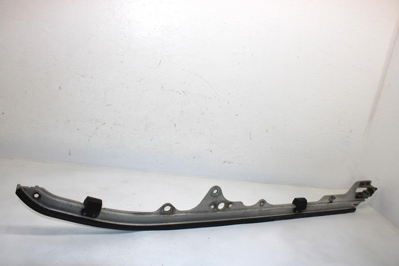 90 Yamaha Exciter Ii Le Ex570ep Oem Right Sliding Frame 1 86M-W4741-00-00 SY33