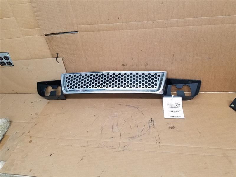 Grille Denali Lower Fits 07-14 YUKON 255423