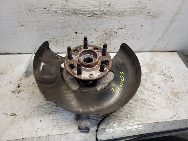 Driver Left Front Spindle/Knuckle Fits 10-17 EQUINOX 1559092