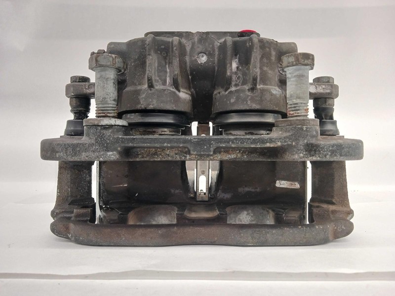 97-'04 CHEVROLET CORVETTE passenger front caliper 78k miles OEM 1 Year Wnty!