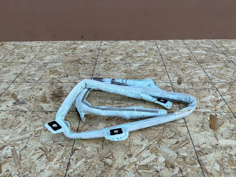 MERCEDES W212 E63 2010-2016 OEM RIGHT PASSENGER ROOF HEADLINER SWITCH ASSEMBLY