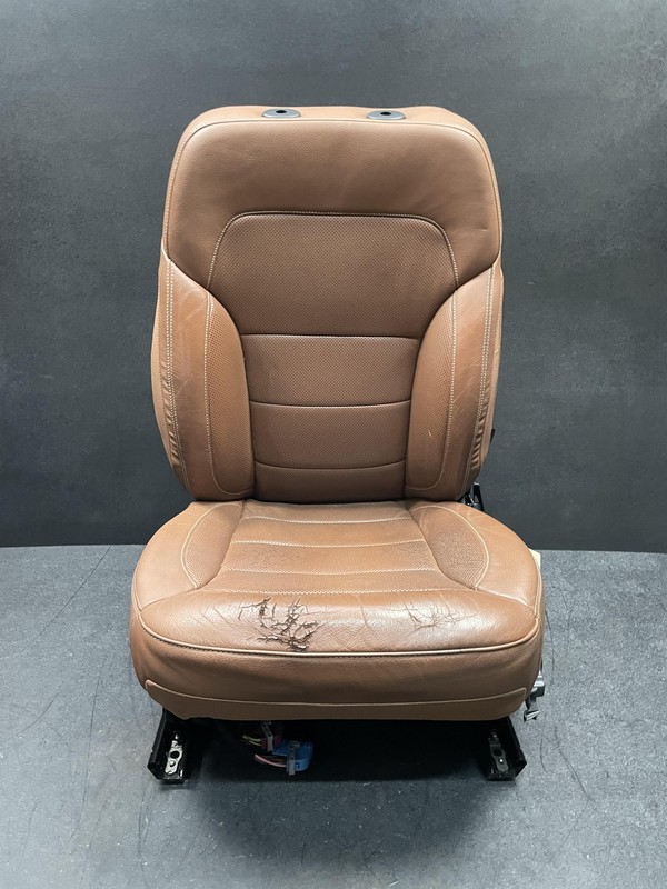 Front Left Driver Side Seat Leather 2018 Mercedes GLS 550 2017 2019 X