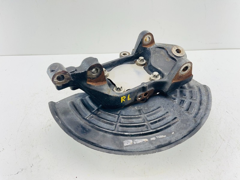 2015-2018 JEEP RENEGADE 4WD REAR LEFT DRIVER SIDE WHEEL HUB SPINDLE KNUCKLE OEM