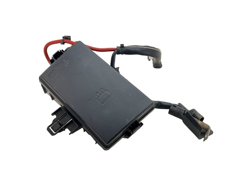 2015-2020 Audi A3 Engine Compartment Fuse Box
