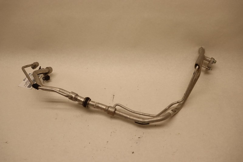 2017-2020 LINCOLN CONTINENTAL 3.7L A/C AC AIR CONDITIONING HOSE PIPE LINE OEM