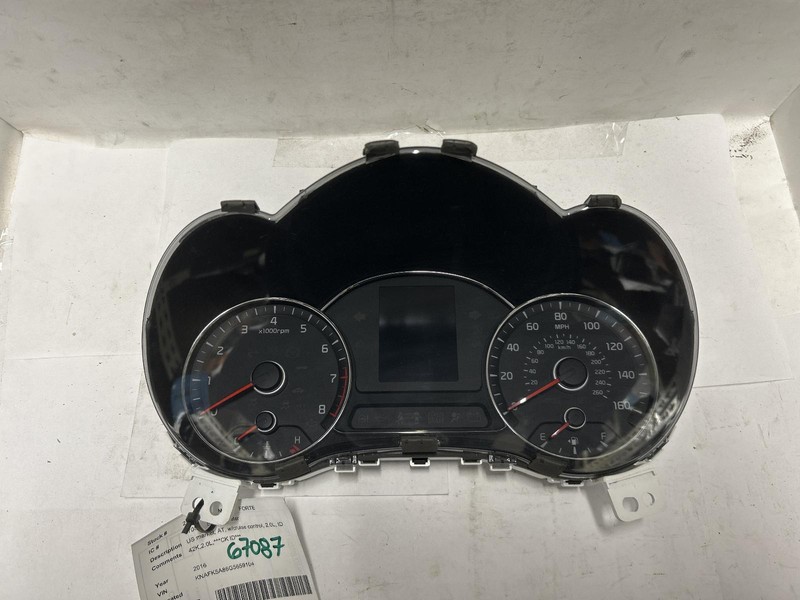 2016 KIA FORTE Speedometer w/cruise control 2.0L 94021A7300 42k miles OEM 16