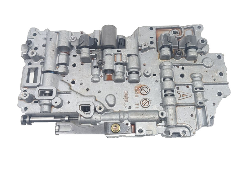 2002-2004 Toyota Sequoia 2WD Transmission Valve Body OEM