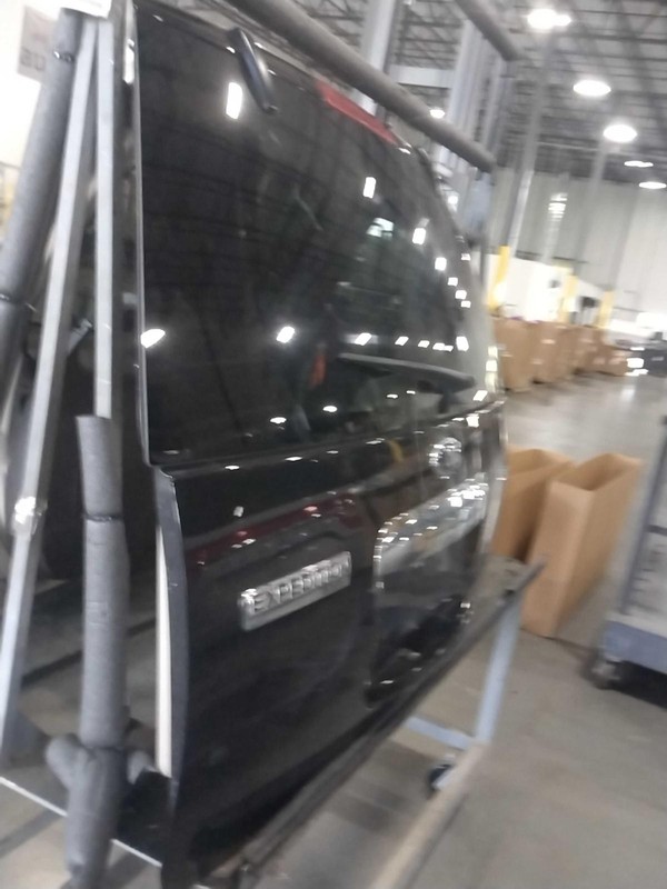 Used Deck Lid fits: 2013 Ford Expedition wiper privacy tint glass power lift w/r