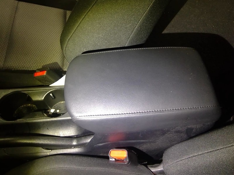 Armrest Lid Fits 20-22 SOUL 1754918