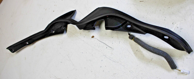 INFINITI QX50 19-23 OEM LIFTGATE TAILGATE TRUNK LEFT DRIVER TOUCH PINCH SENSOR