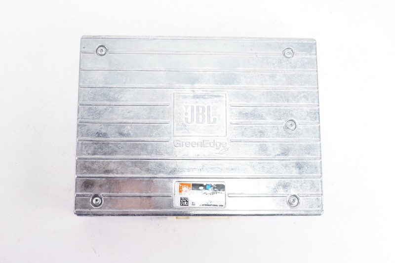 TOYOTA PRIUS V Audio Amplifier AMP JBL Harman Becker OEM 2012 - 2014