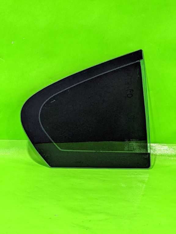 11 REGAL PASSENGER RIGHT REAR VENT GLASS OEM 4413-60