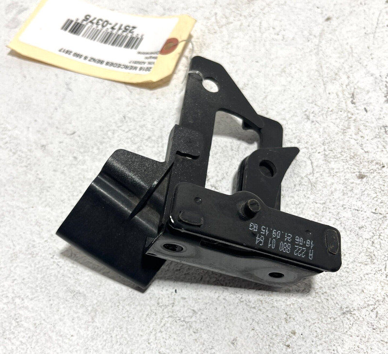 Bonnet Safety Latch Mercedes-Benz S550 2014-2017 OEM