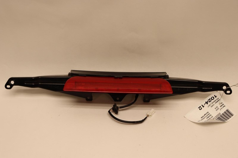 2019-2023 INFINITI QX50 3RD THIRD MOUNT BRAKE STOP LIGHT LAMP W/ BRACKET OEM