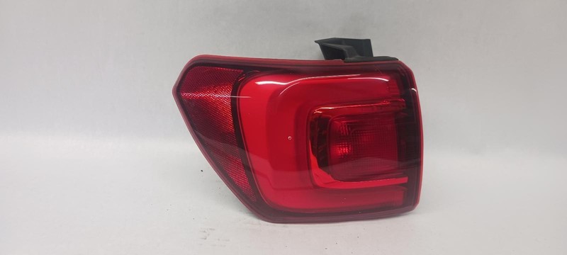 17-'19 GMC ACADIA Left driver outer Taillight OEM Grade A!
