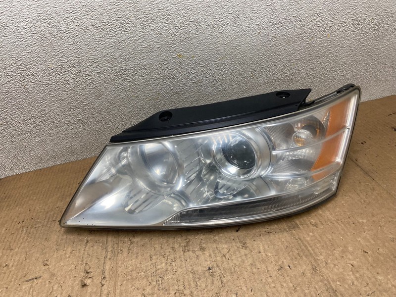 2009 - 2010 Hyundai Sonata Left Driver LH Side Headlight Halogen Oem AA8315 DW