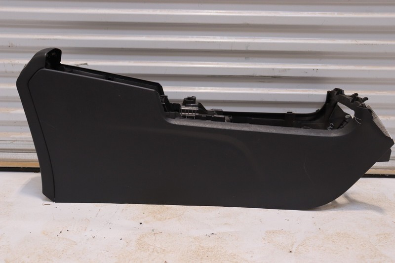 2020-2023 MERCEDES GLB250 X247 CENTER CONSOLE COMPARTMENT OEM