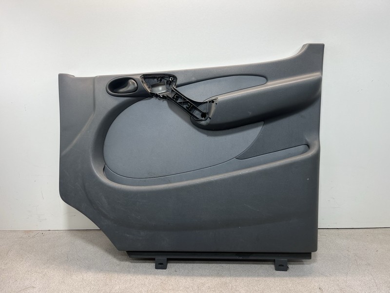 02-06 Dodge Mercedes Sprinter T1N Right Side Front Passenger Door Panel