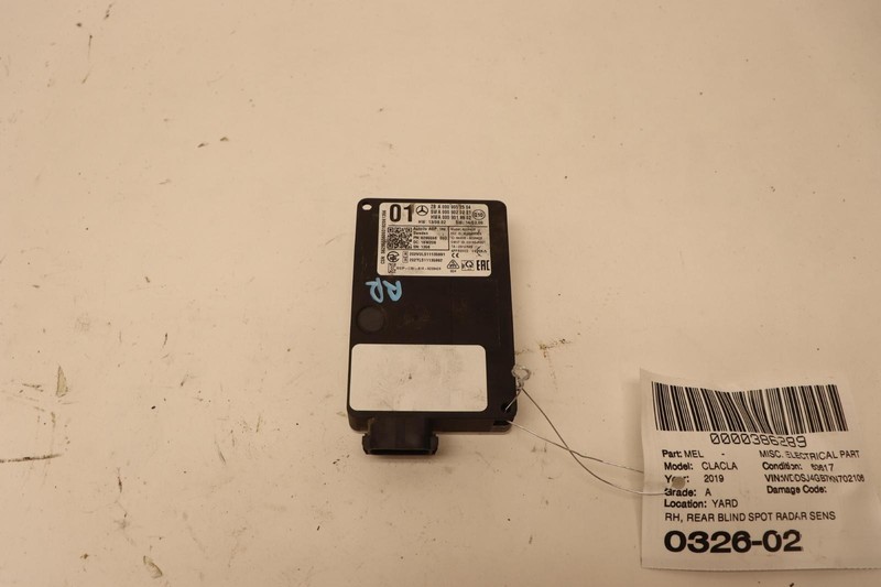 2014-2019 MERCEDES CLA250 C117 REAR RIGHT BLIND SPOT RADAR SENSOR MODULE OEM