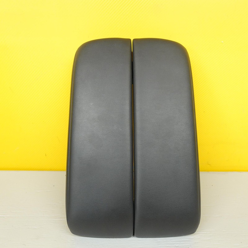 2024-2025 MAZDA CX-90 FRONT CENTER CONSOLE RIGHT ARMREST LID OEM BLACK KBB36445X