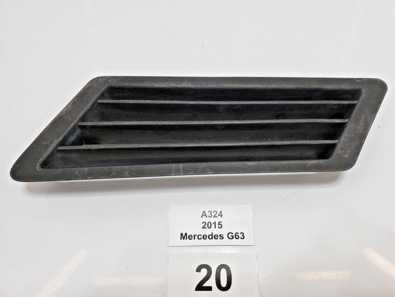 ✅ 04-18 OEM Mercedes W463 G63 AMG Front Left Driver Side Fender Grille Trim*