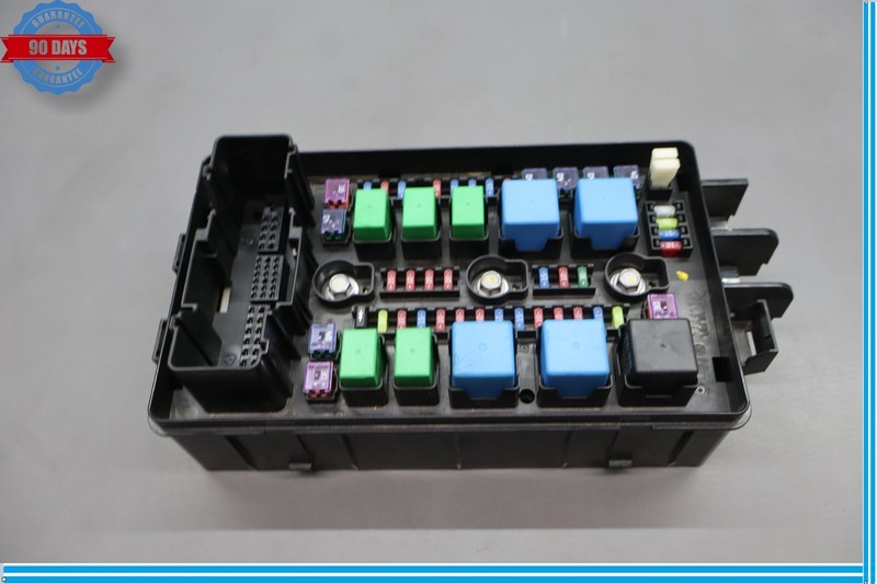 12-16 Hyundai Genesis Equus Main Engine Fuse Box Junction Relay 91950-3M173 Oem