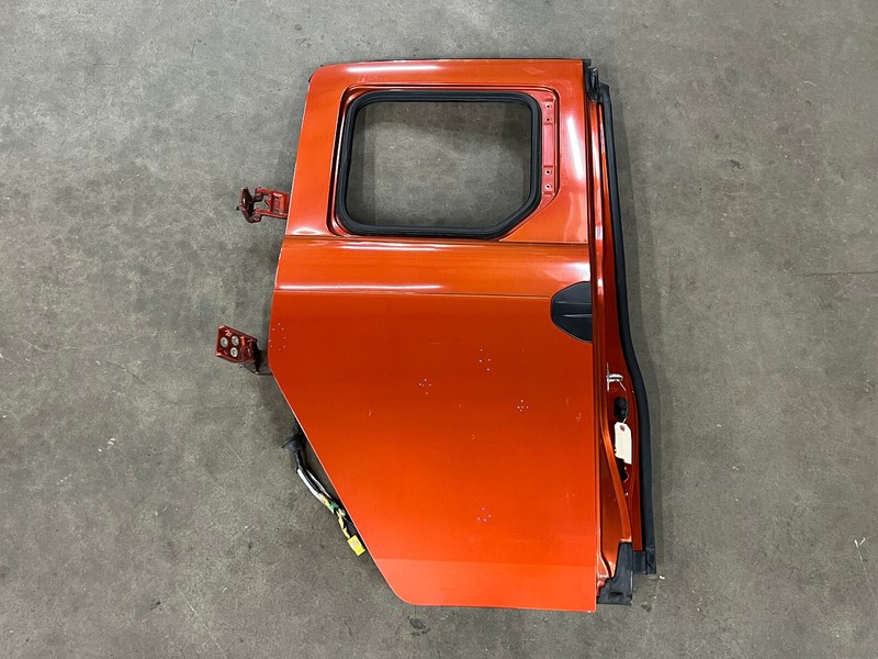 ⭐2003-2006 HONDA ELEMENT EX REAR RIGHT SIDE DOOR SHELL PANEL ORANGE OEM LOT2550