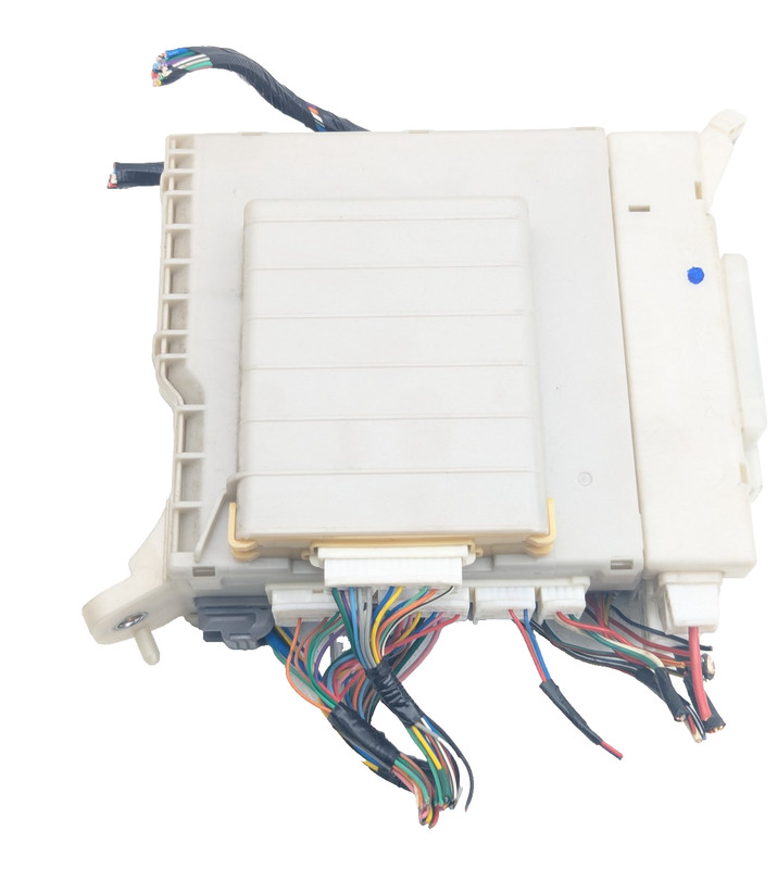 CABIN FUSE BOX 82730-30292 2006 LEXUS GS300