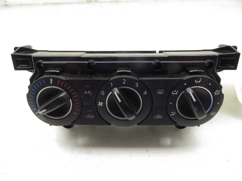 Temperature Control Sedan Fits 16-17 YARIS 109017
