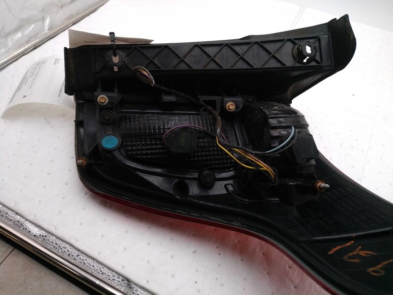 2013 Ford Explorer Left Tail Light Assembly - Silver - 91K Miles - OEM Quality