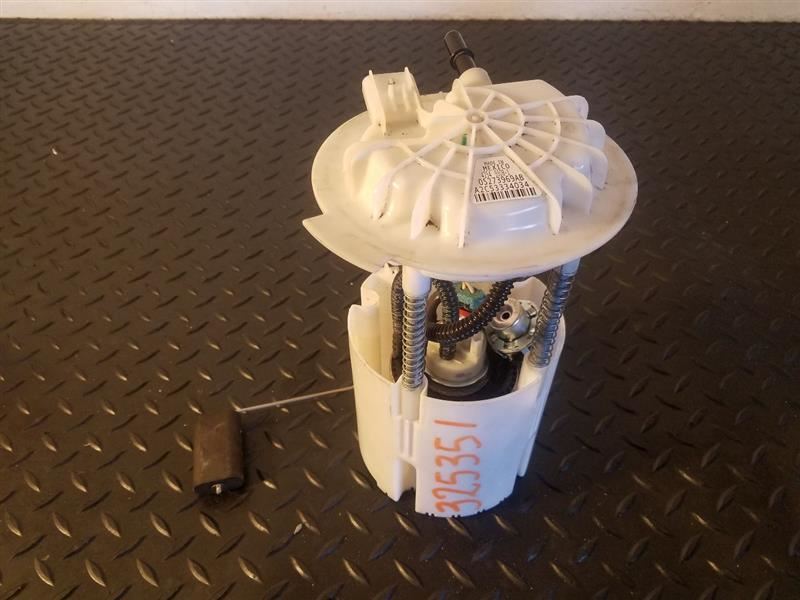 11-19 Dodge Caravan 3.6L Fuel Pump Assembly OEM 68060507AB