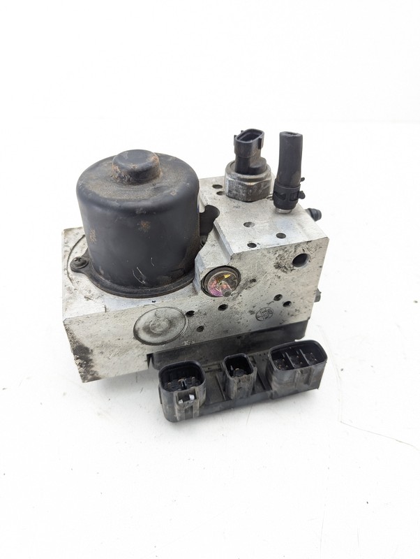 1998-2000 OEM Lexus LS400 ABS Antilock Brake Pump Control Module Unit