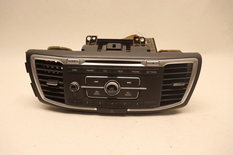 2013-2015 HONDA ACCORD SEDAN RADIO AM FM CD PLAYER RECEIVER CONTROL UNIT OEM