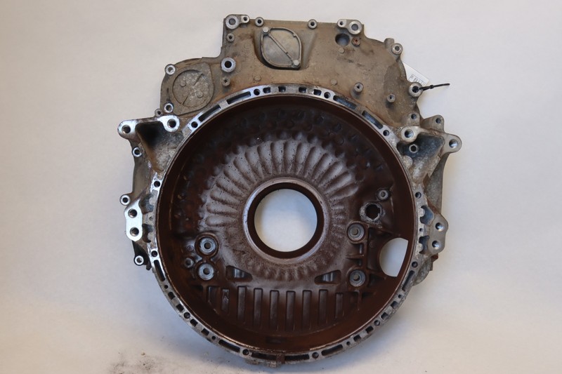 2018-2025 FREIGHTLINER CASCADIA 126 DETROIT DD15 ENGINE FLYWHEEL HOUSING OEM