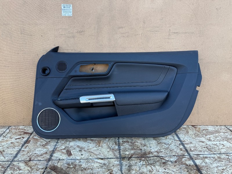 FORD MUSTANG GT 2015-2023 OEM RIGHT PASSENGER DOOR PANEL ASSEMBLY(BLACK/LEATHER)