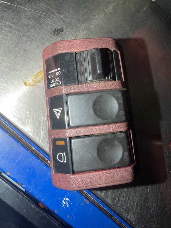 84-89 NISSAN 300ZX 300 ZX CRUISE CONTROL FOG LIGHT & HAZARD SWITCH & BEZEL