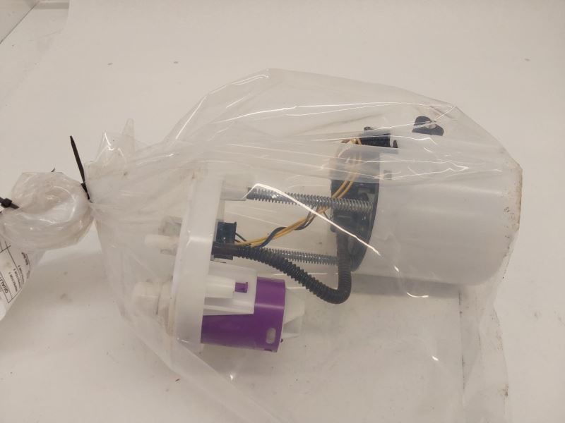 2020-2023 GMC ACADIA Fuel Pump Tank Mounted Pump Assembly FWD